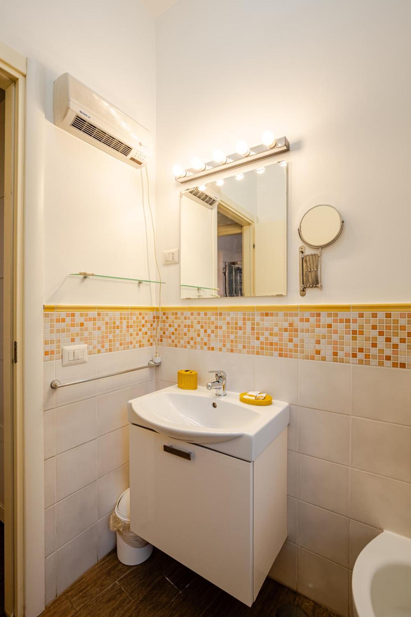 Con Terrazza Vicino San Pietro Apartamento